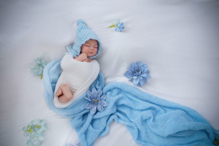 Ivita Full Silicone Tiny Reborn Doll - Image 7