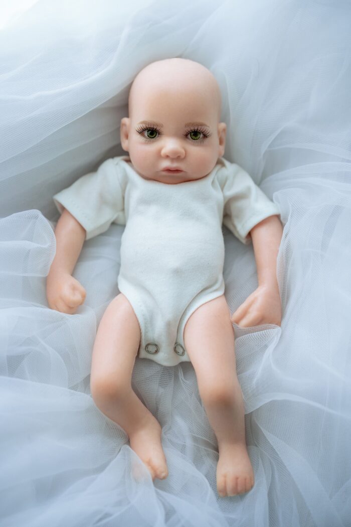 Leal Silicone Cute Reborn Baby Doll - Image 2
