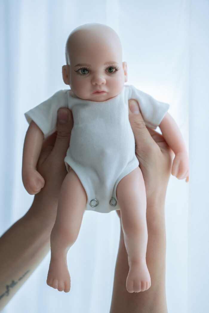 Leal Silicone Cute Reborn Baby Doll - Image 11