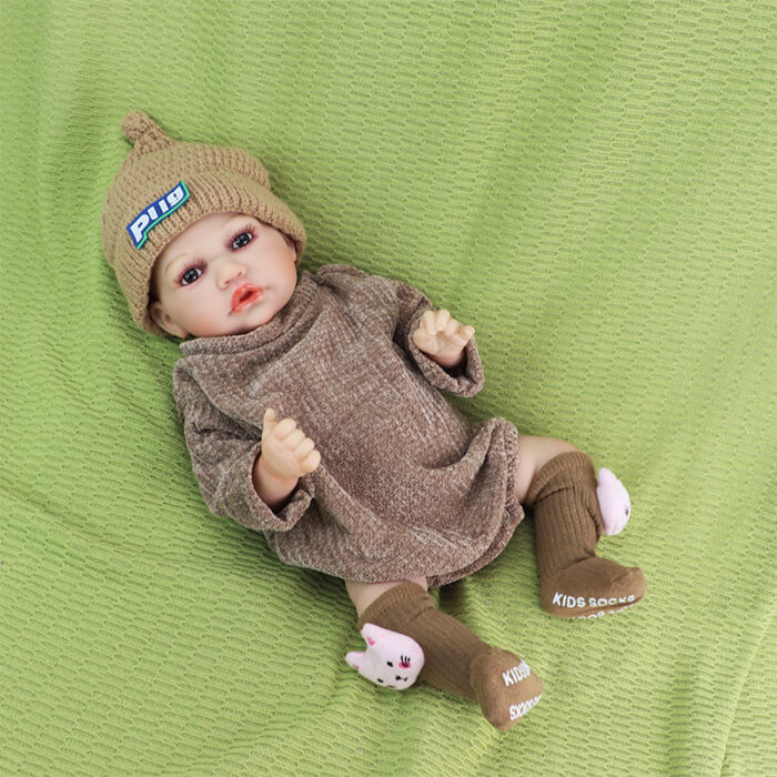 Owen Lifelike PVC Baby Reborn Doll - Image 8