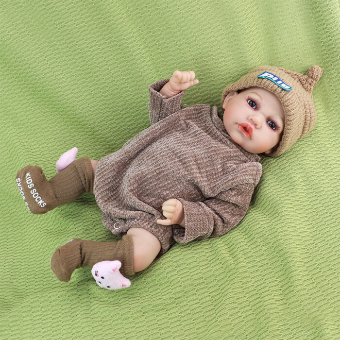 Owen Lifelike PVC Baby Reborn Doll - Image 9