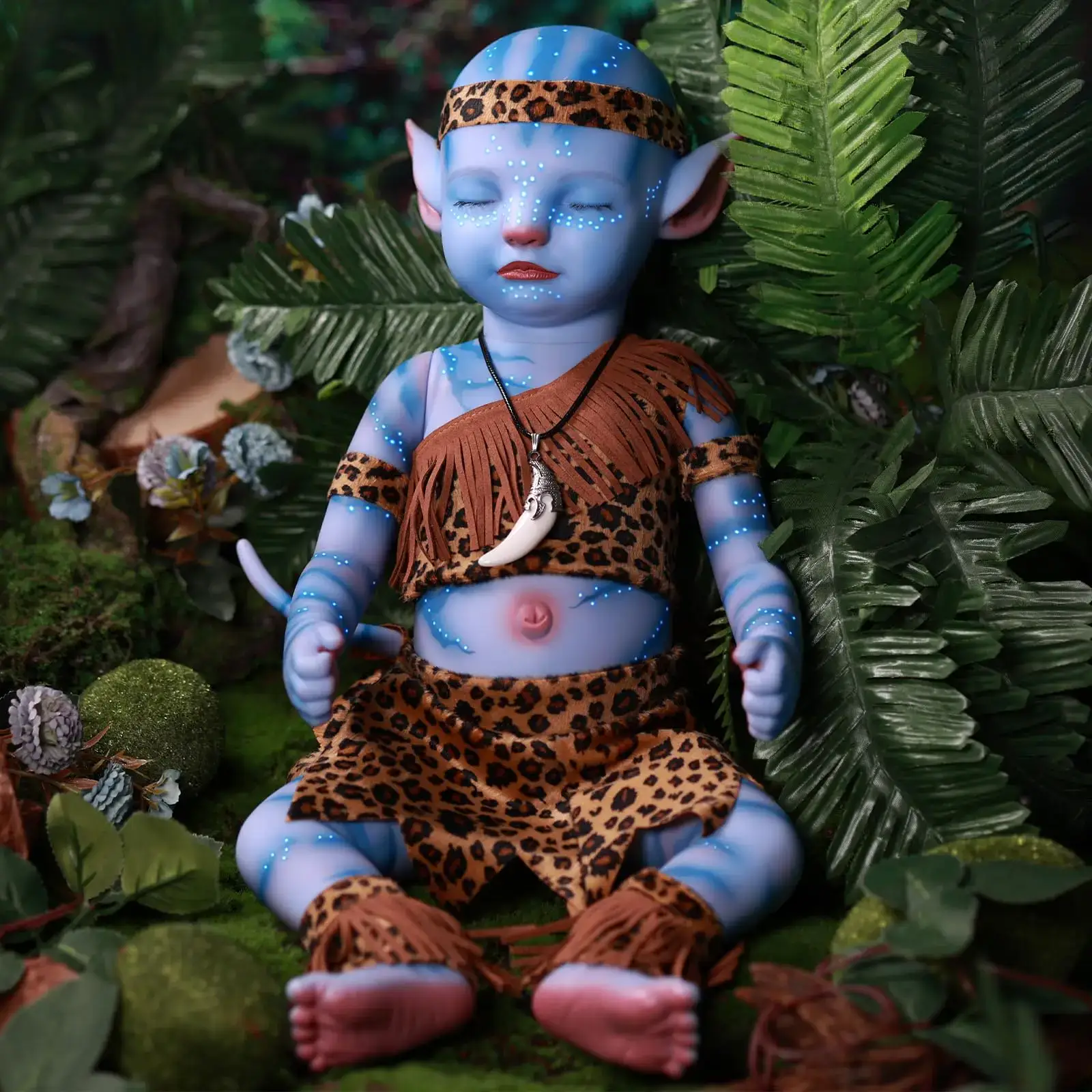 Muñeca bebé reborn realista - Cuerpo suave de 50 cm Muñeca bebé reborn realista con piel azul y rasgos de elfo.