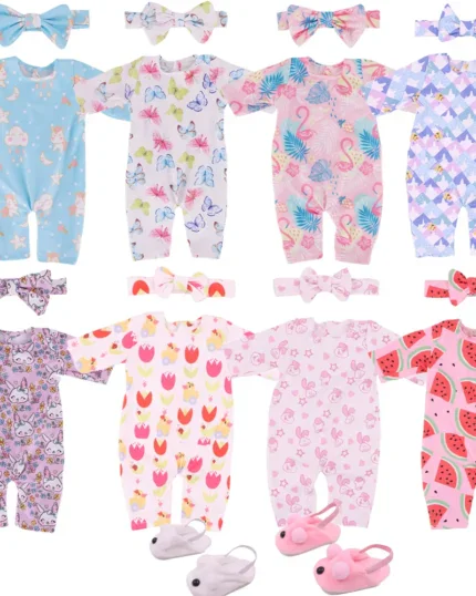 Roztomilé oblečky pro reborn panenky s mašlemi a doplňky pro 18palcové panenky.