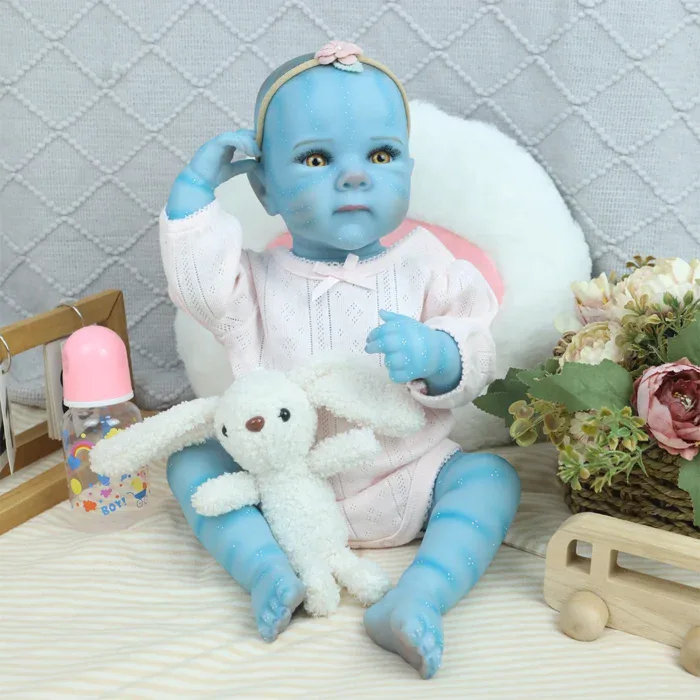 Znovuzrozená panenka s modrou kůží, realistickými žilkami a měkkým silikonem pro holčičky a děti. Perfektní.